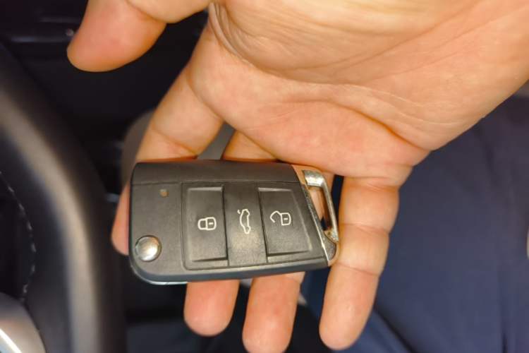 Used Volkswagen Tayron 2021 380TSI All-Wheel Drive R-Line Connected Version Vehicle Key