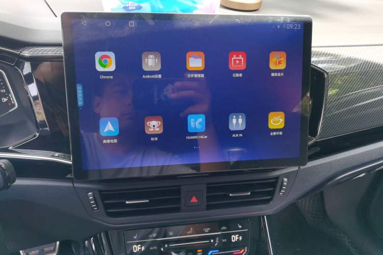 Used Volkswagen Tayron 2022 380TSI Four-Wheel Drive R-Line Connected Version Audio And AC Panel