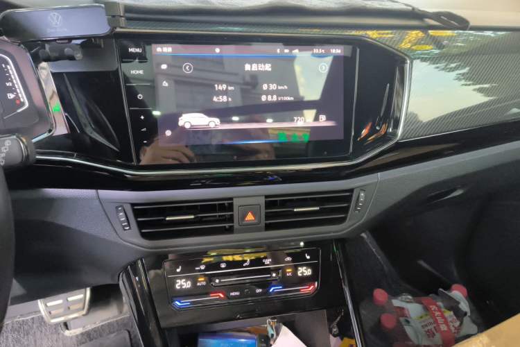 Used Volkswagen Tayron 2022 380TSI Four-Wheel Drive R-Line Connected Version Audio And AC Panel