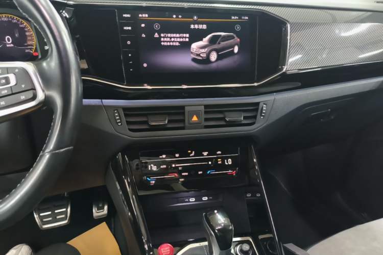 Used Volkswagen Tayron 2022 380TSI Four-Wheel Drive R-Line Connected Version Audio And AC Panel