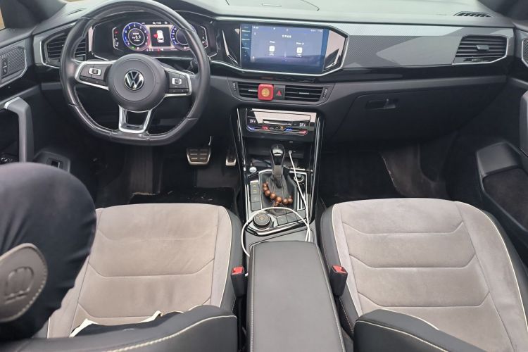 Used Volkswagen Tayron 2022 380TSI Four-Wheel Drive R-Line Connected Version Center Console