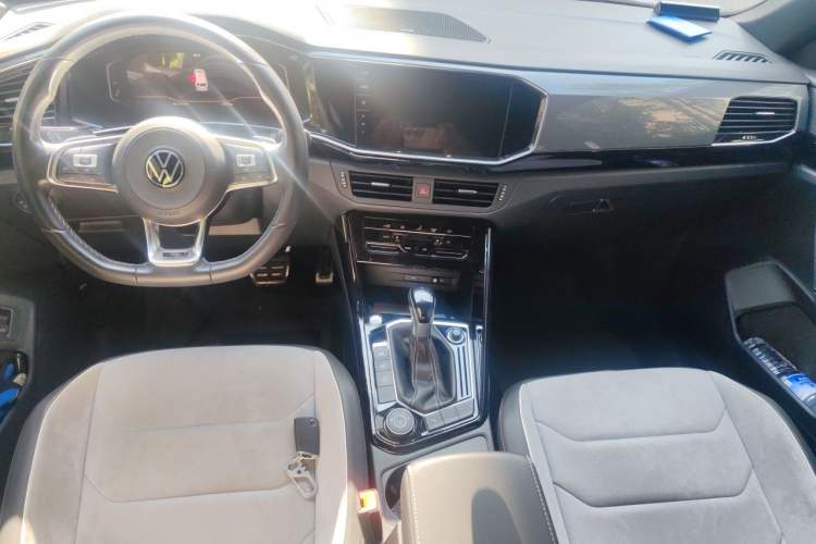 Used Volkswagen Tayron 2022 380TSI Four-Wheel Drive R-Line Connected Version Center Console