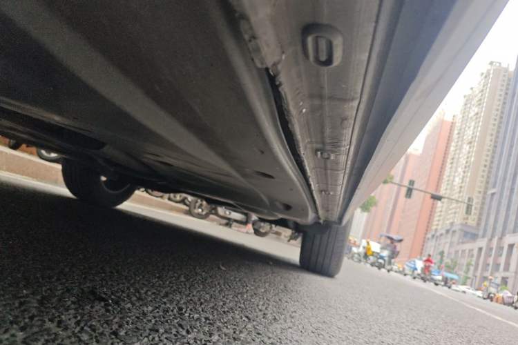 Used Volkswagen Tayron 2022 330TSI Two-Wheel Drive Luxury Connect Plus Version Chassis Front Left
