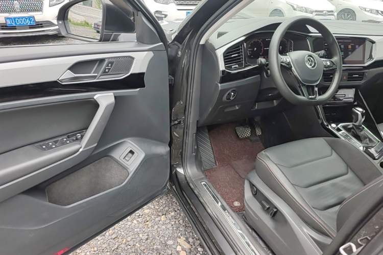Used Volkswagen Tayron 2022 330TSI Two-Wheel Drive Luxury Smart Connectivity Version Driver Seat