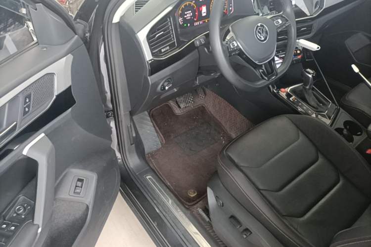 Used Volkswagen Tayron 2022 330TSI Two-Wheel Drive Luxury Connect Plus Version Driver Seat