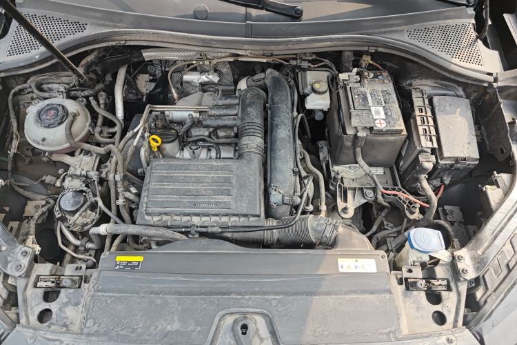Used Volkswagen Tayron 2022 280TSI Two-Wheel Drive Luxury Smart Connectivity Version Engine Bay