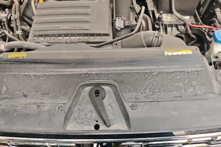 Used Volkswagen Tayron 2022 280TSI Two-Wheel Drive Luxury Smart Connectivity Version Engine Bay