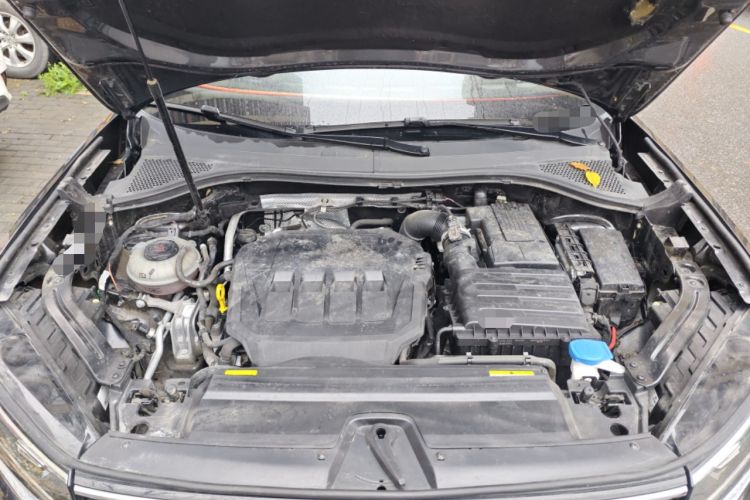 Used Volkswagen Tayron 2022 330TSI Two-Wheel Drive Luxury Smart Connectivity Version Engine Bay