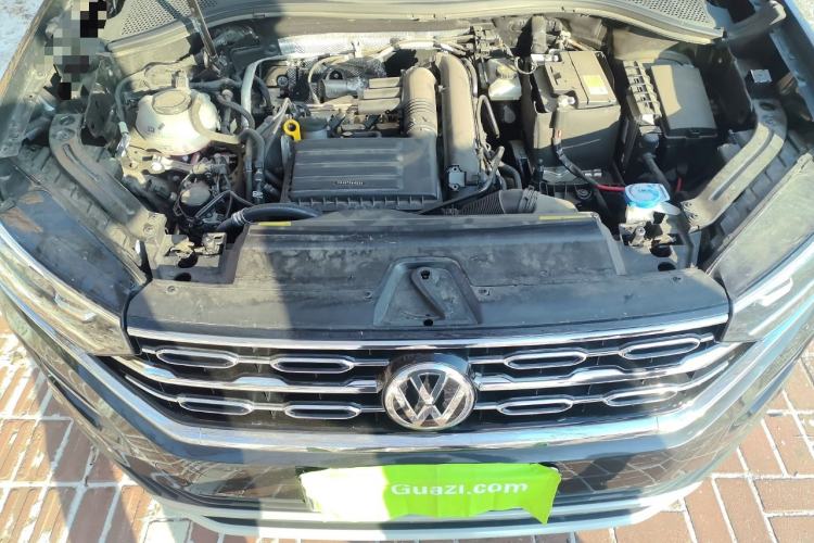 Used Volkswagen Tayron 2022 280TSI Two-Wheel Drive Luxury Smart Connectivity Version Engine Bay