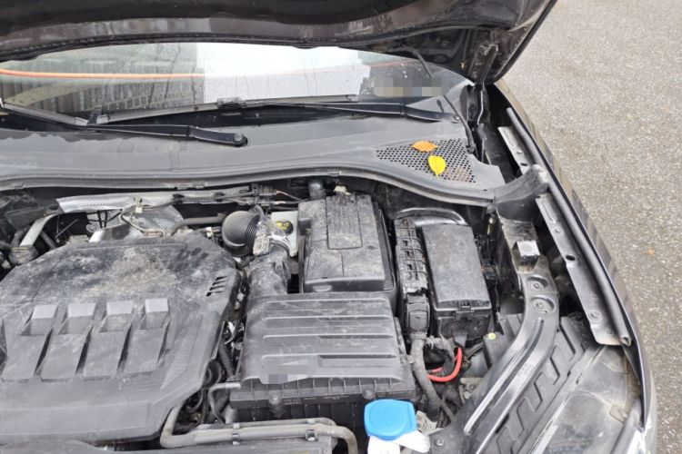 Used Volkswagen Tayron 2022 330TSI Two-Wheel Drive Luxury Smart Connectivity Version Engine Bay Left