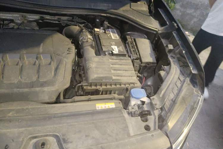Used Volkswagen Tayron 2022 330TSI Two-Wheel Drive Luxury Smart Connectivity Version Engine Bay Left