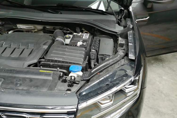 Used Volkswagen Tayron 2022 380TSI Four-Wheel Drive R-Line Connected Version Engine Bay Left
