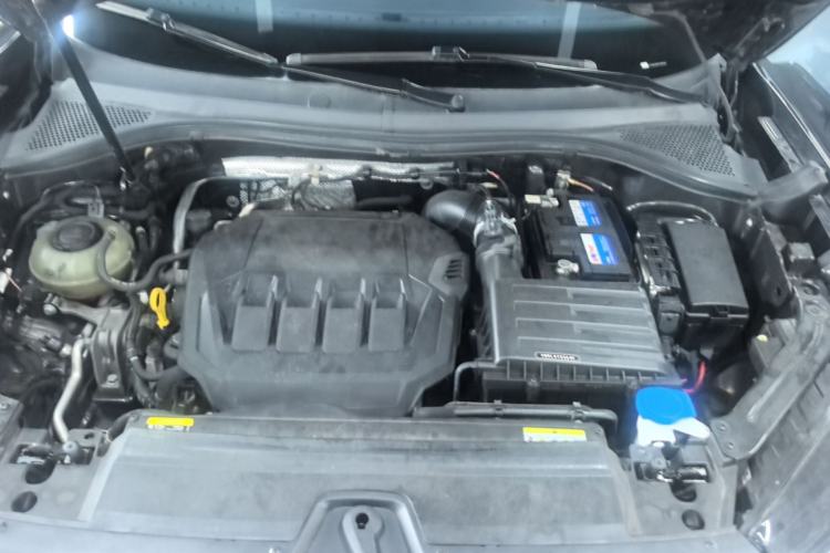 Used Volkswagen Tayron 2022 330TSI Two-Wheel Drive Luxury Smart Connectivity Version Engine Bay