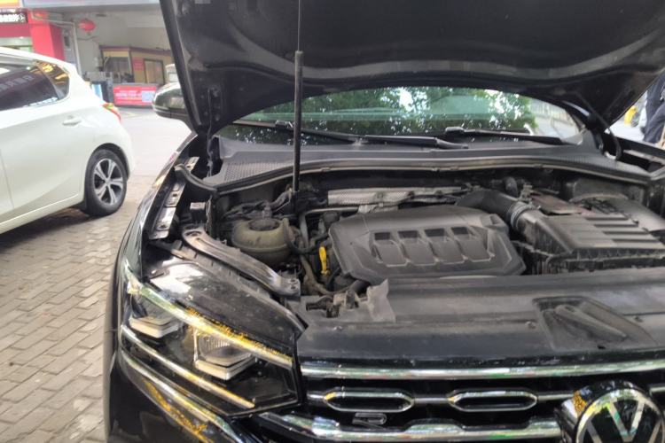Used Volkswagen Tayron 2022 380TSI Four-Wheel Drive R-Line Connected Version Engine Bay Right