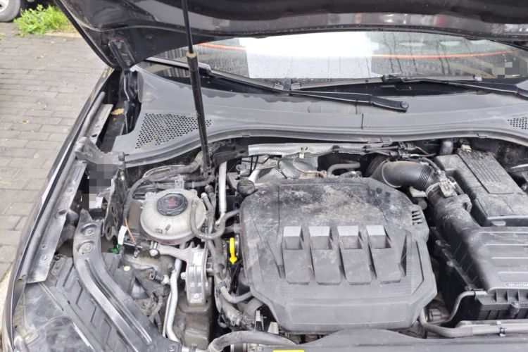 Used Volkswagen Tayron 2022 330TSI Two-Wheel Drive Luxury Smart Connectivity Version Engine Bay Right