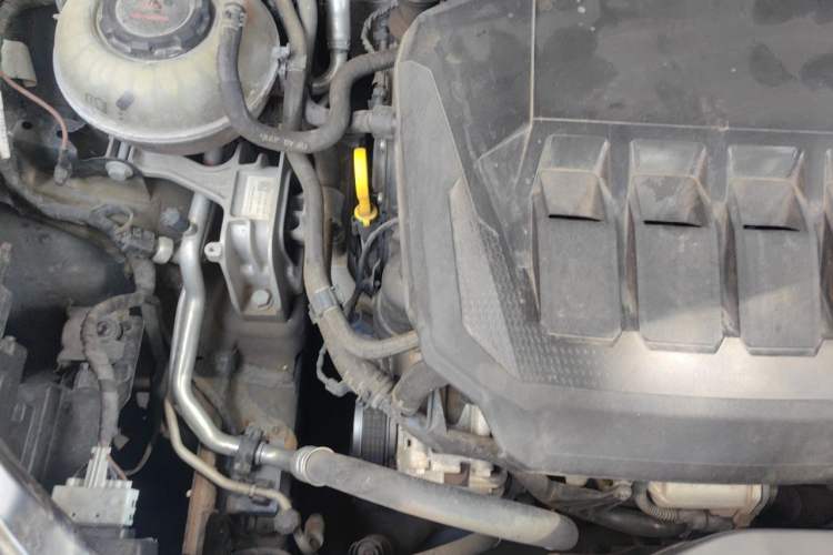 Used Volkswagen Tayron 2022 330TSI Two-Wheel Drive Luxury Smart Connectivity Version Engine Bay Right