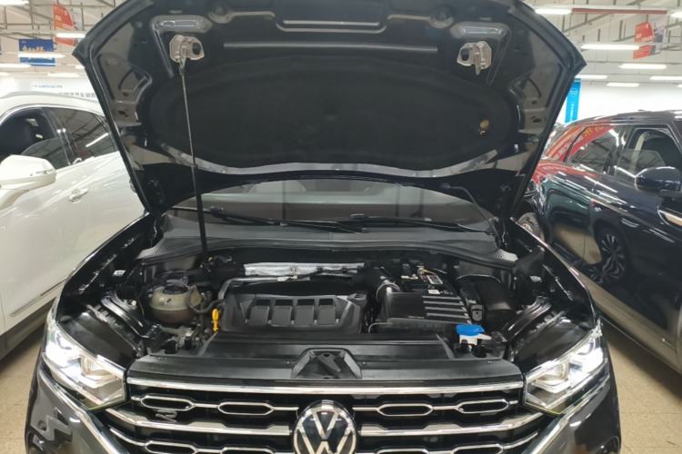 Used Volkswagen Tayron 2022 380TSI Four-Wheel Drive R-Line Connected Version Engine Bay
