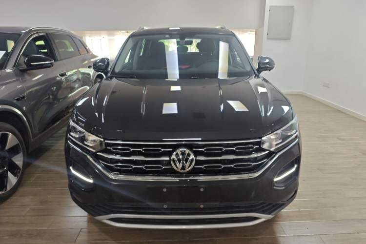 Used Volkswagen Tayron 2022 330TSI Two-Wheel Drive Luxury Smart Connectivity Version Front
