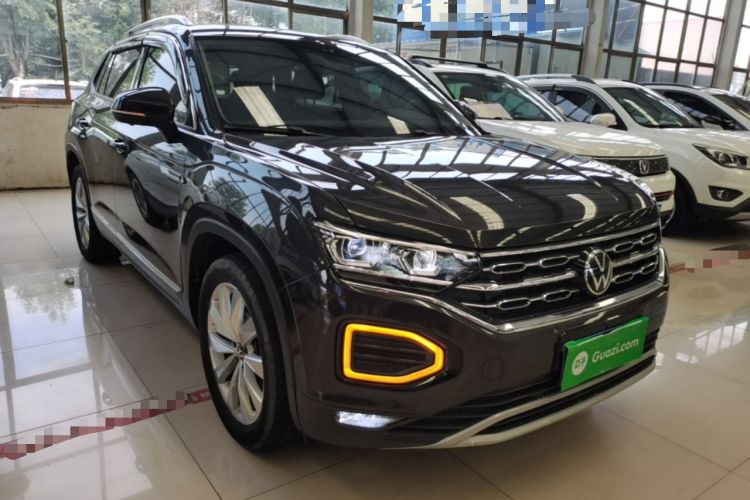 Used Volkswagen Tayron 2022 380TSI Four-Wheel Drive Luxury Connected Pro Version Front Right 45 Deg