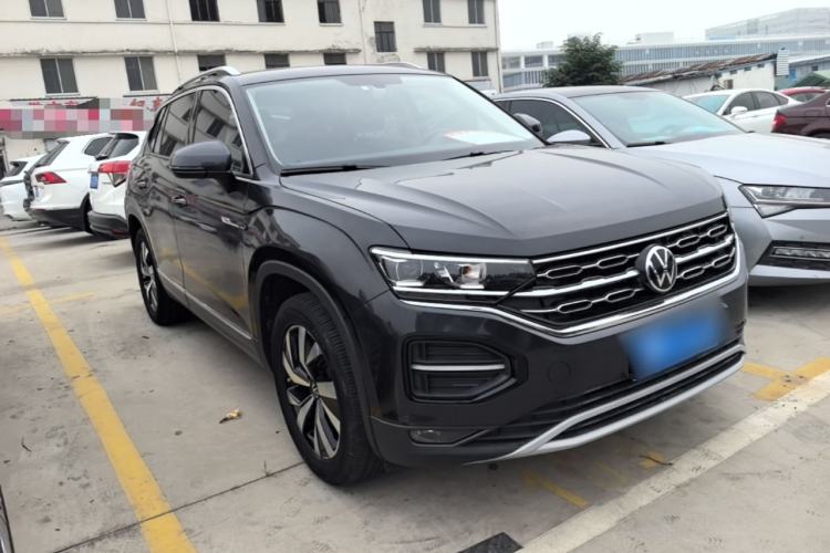 Used Volkswagen Tayron 2022 330TSI Two-Wheel Drive Luxury Smart Connectivity Version Front Right 45 Deg
