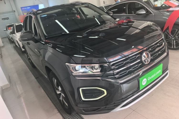 Used Volkswagen Tayron 2022 330TSI Two-Wheel Drive Luxury Connect Plus Version Front Right 45 Deg