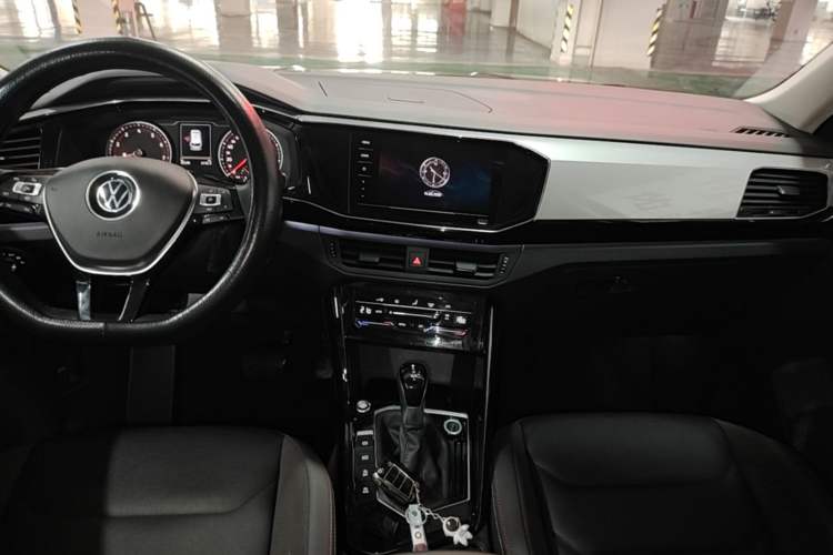 Used Volkswagen Tayron 2022 330TSI Two-Wheel Drive Luxury Smart Connectivity Version Gear Lever