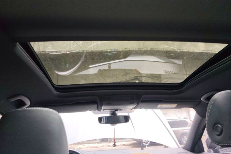 Used Volkswagen Tayron 2022 380TSI Four-Wheel Drive R-Line Connected Version Headliner