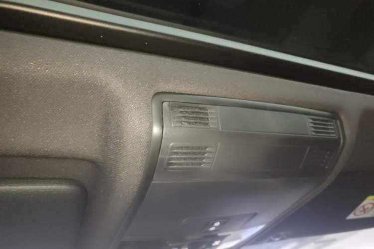 Used Volkswagen Tayron 2022 380TSI Four-Wheel Drive R-Line Connected Version Headliner