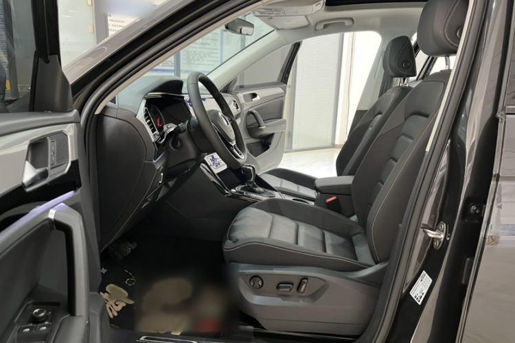 Used Volkswagen Tayron 2022 280TSI Two-Wheel Drive Luxury Smart Connectivity Version Interior 5