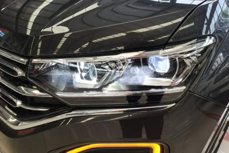 Used Volkswagen Tayron 2022 380TSI Four-Wheel Drive Luxury Connected Pro Version Left Front Headlight