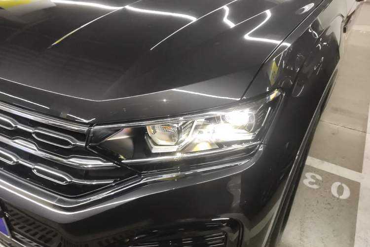 Used Volkswagen Tayron 2022 380TSI Four-Wheel Drive R-Line Connected Version Left Front Headlight