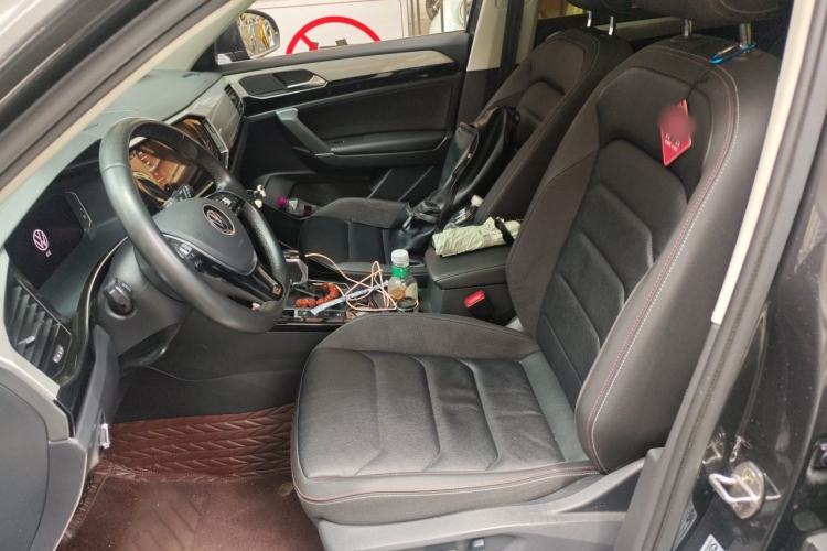 Used Volkswagen Tayron 2022 330TSI Two-Wheel Drive Luxury Connect Plus Version Left Front Seat