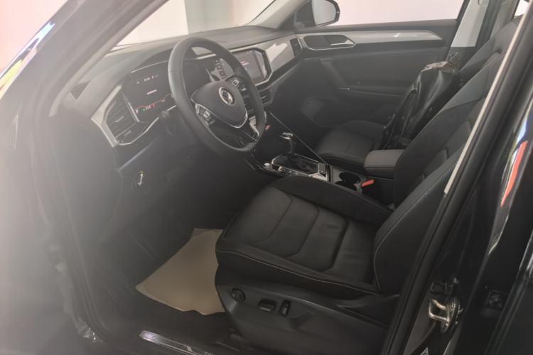 Used Volkswagen Tayron 2022 330TSI Two-Wheel Drive Luxury Connect Plus Version Left Front Seat