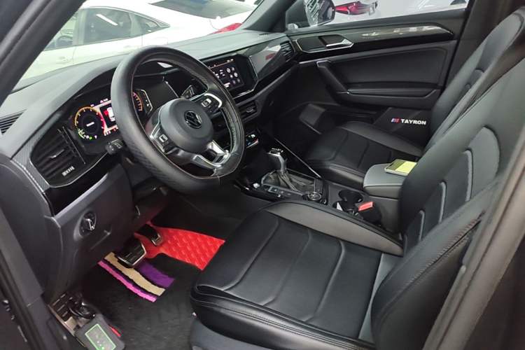 Used Volkswagen Tayron 2022 380TSI Four-Wheel Drive R-Line Connected Version Left Front Seat