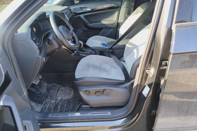 Used Volkswagen Tayron 2022 380TSI Four-Wheel Drive R-Line Connected Version Left Front Seat