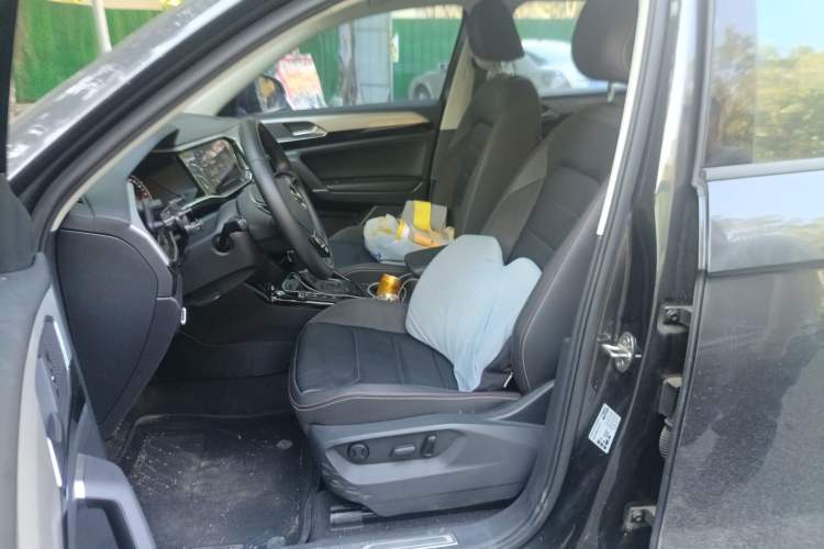 Used Volkswagen Tayron 2022 280TSI Two-Wheel Drive Luxury Smart Connectivity Version Left Front Seat