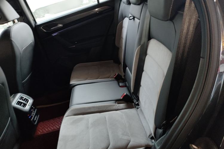 Used Volkswagen Tayron 2022 380TSI Four-Wheel Drive R-Line Connected Version Left Rear Seat