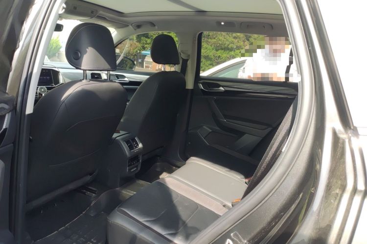 Used Volkswagen Tayron 2022 280TSI Two-Wheel Drive Luxury Smart Connectivity Version Left Rear Seat