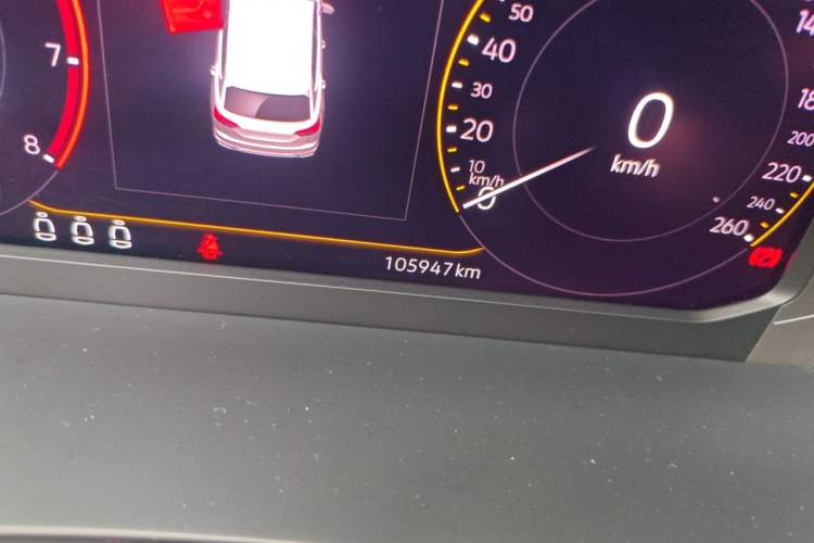 Used Volkswagen Tayron 2022 330TSI Two-Wheel Drive Luxury Connect Plus Version Odometer Close Up