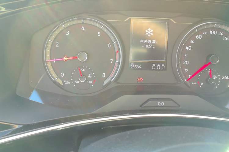 Used Volkswagen Tayron 2022 280TSI Two-Wheel Drive Luxury Smart Connectivity Version Odometer Close Up
