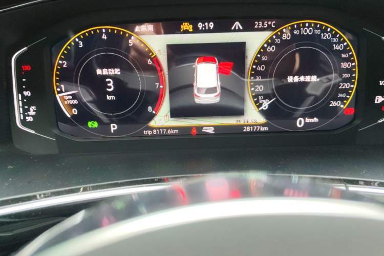 Used Volkswagen Tayron 2022 380TSI Four-Wheel Drive R-Line Connected Version Odometer Close Up