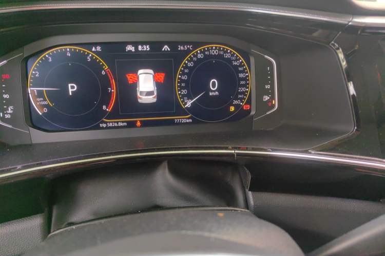 Used Volkswagen Tayron 2022 330TSI Two-Wheel Drive Luxury Smart Connectivity Version Odometer Close Up