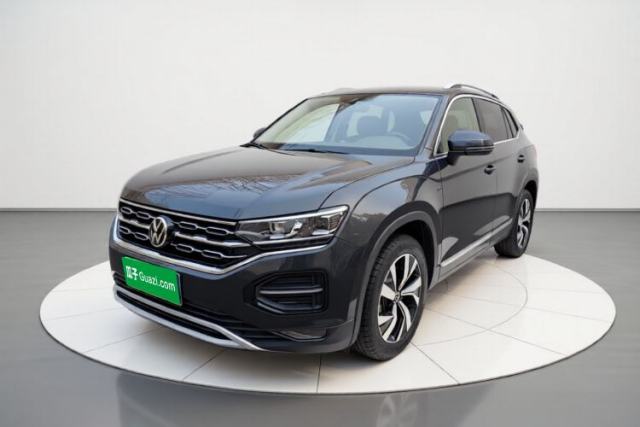 Używany Volkswagen Tayron 2022 280TSI Two-Wheel Drive Luxury Smart Connectivity Version