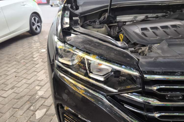 Used Volkswagen Tayron 2022 380TSI Four-Wheel Drive R-Line Connected Version Right Front Headlight