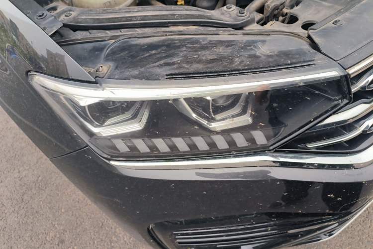 Used Volkswagen Tayron 2022 380TSI Four-Wheel Drive R-Line Connected Version Right Front Headlight