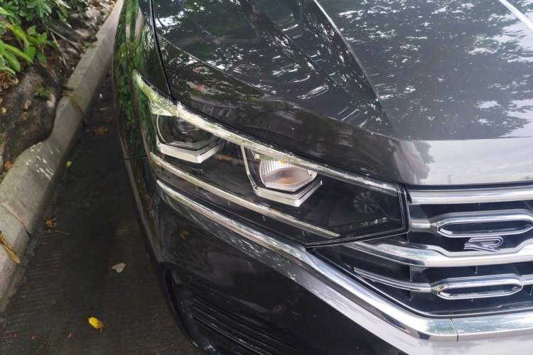 Used Volkswagen Tayron 2022 380TSI Four-Wheel Drive R-Line Connected Version Right Front Headlight