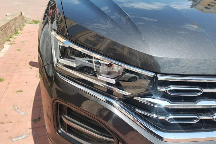 Used Volkswagen Tayron 2022 280TSI Two-Wheel Drive Luxury Smart Connectivity Version Right Front Headlight