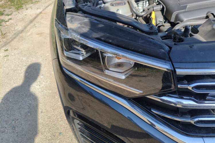 Used Volkswagen Tayron 2022 380TSI Four-Wheel Drive R-Line Connected Version Right Front Headlight