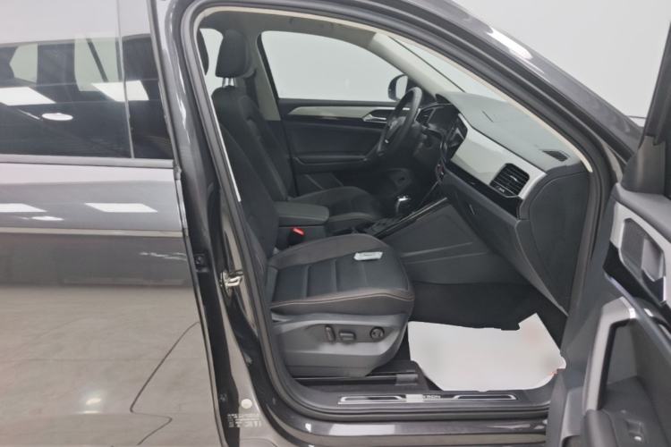 Used Volkswagen Tayron 2022 280TSI Two-Wheel Drive Luxury Smart Connectivity Version Right Front Seat