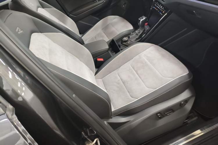 Used Volkswagen Tayron 2022 380TSI Four-Wheel Drive R-Line Connected Version Right Front Seat